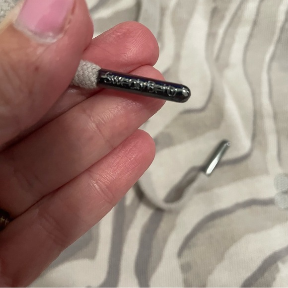 Sweaty Betty Essential Animal Print Hoodie Gray Size Medium - Picture 5 of 10